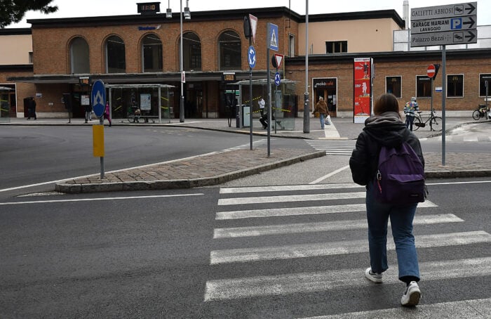 Giardino Speyer Isola San Giovanni Quartiere Farini Stazione Treni