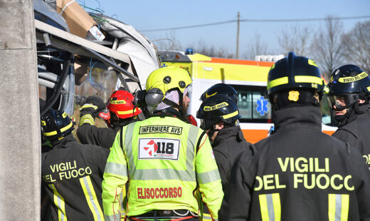 Incidente Stradala A Piangipane All'incrocio Tra Via Maccalone E Via Canala
