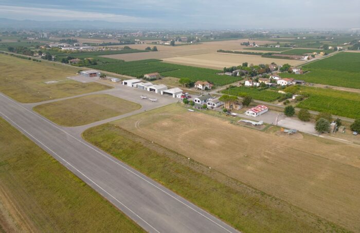 Aeroporto Di Villa San Martino (1)