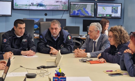 Tavolo Incontro