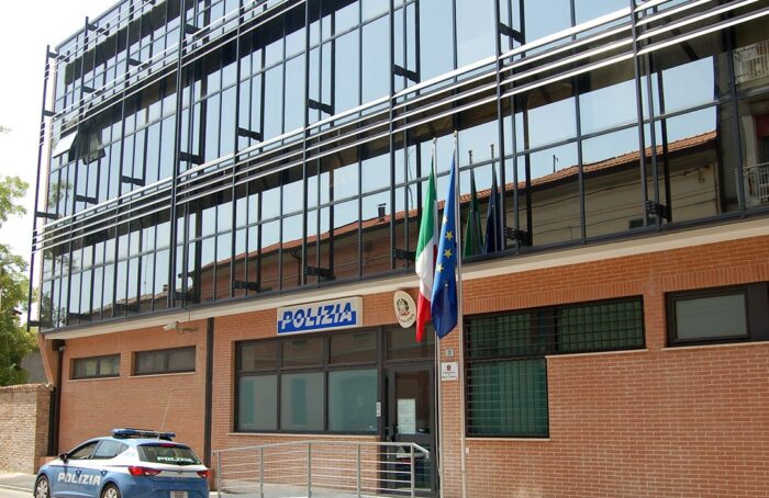 2025.04.18 Comm.to Lugo Den Truffa Telefonate Foto Di Repertorio