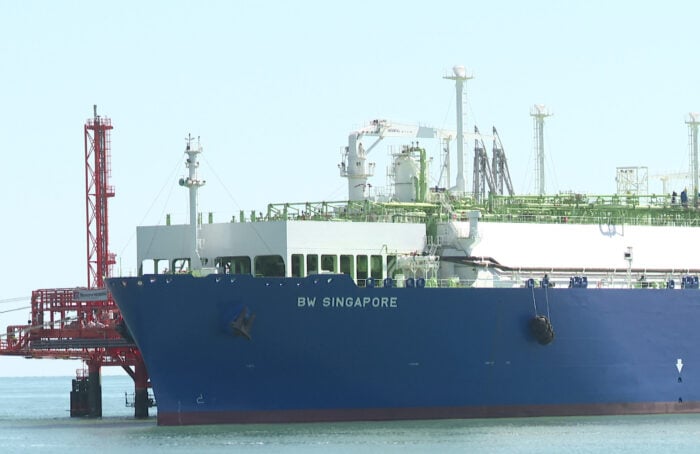 Rigassificatore: La Nave Bw Singapore è Costata Mezzo Miliardi Di Euro A Snam