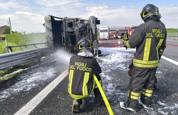 Incendio Camion A14
