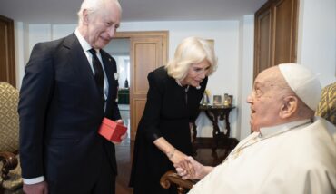 Re Carlo Regina Camilla Papa
