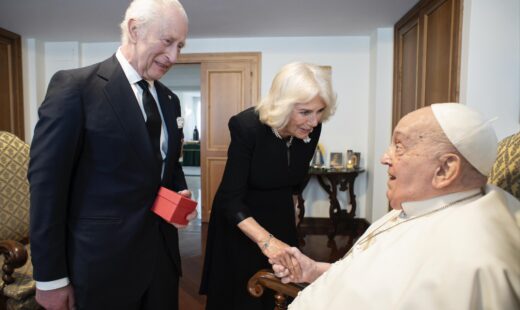 Re Carlo Regina Camilla Papa