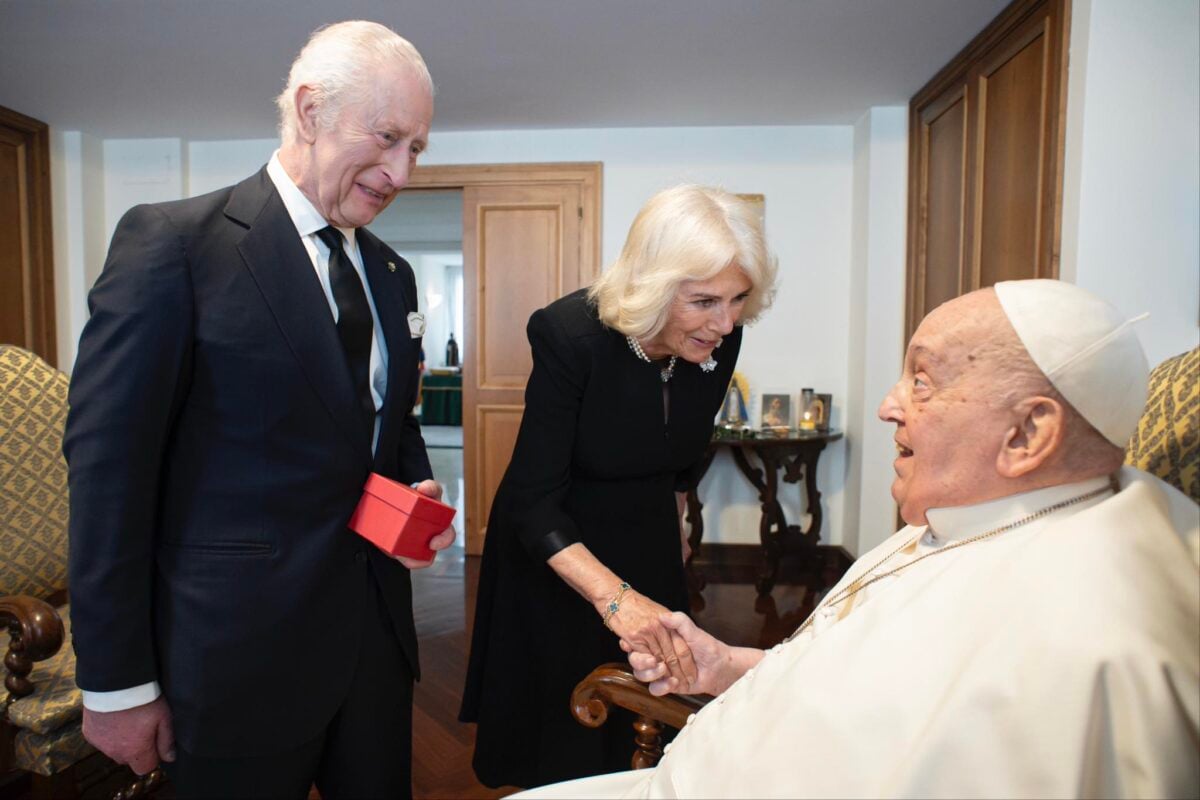 Re Carlo Regina Camilla Papa