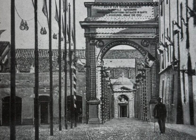 351) ALLORO E SILENZIO