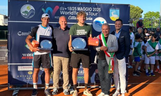 Foto Di Gruppo Della Premiazione Alla Polisportiva 2000 Cervia