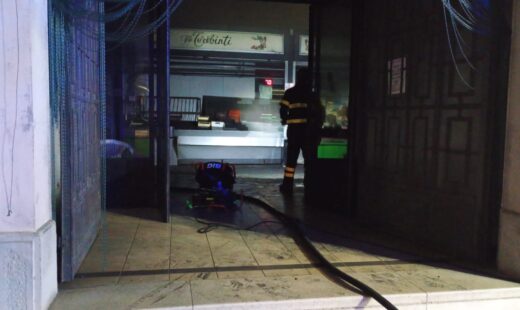 Incendio Mercato Coperto Russi