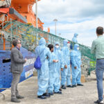 Sbarco Migranti Nave Ong Solidaire Fabbrica Vecchia Marina Ravenna