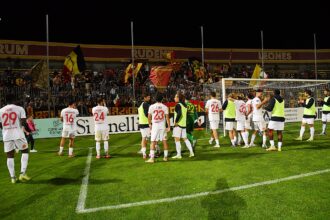 Calcio Tifosi Ravenna Pistoiese Festa Fine Partita