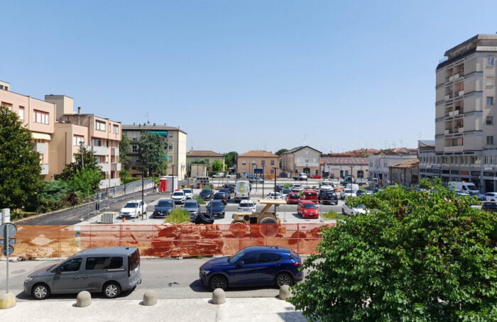 Piazza XIII Giugno