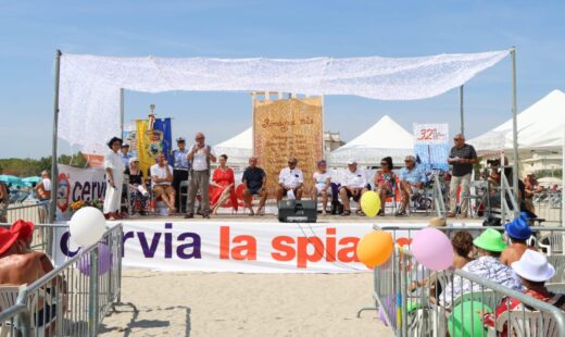 Cervia La Spiaggia Ama Il Libro
