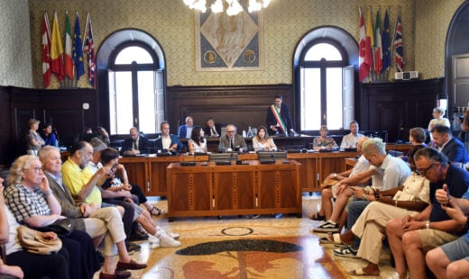 Insediamento Consiglio