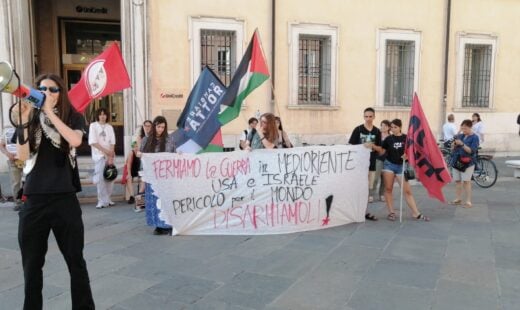 Potere Al Popolo Piazza Ravenna