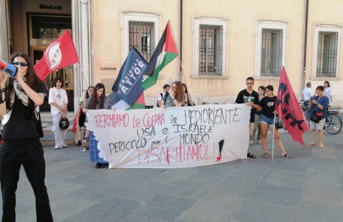 Potere Al Popolo Piazza Ravenna
