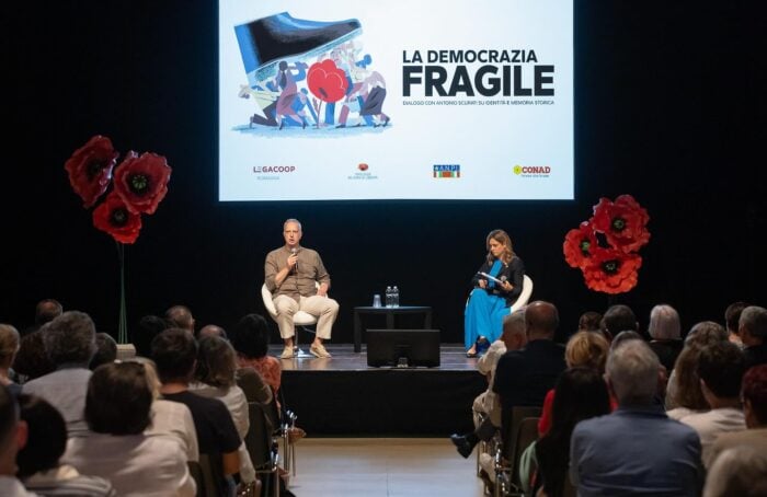 Scurati Democrazia Fragile