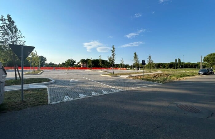 Parcheggio Via Puglie Via Pinarella
