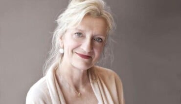 Elizabeth Strout 