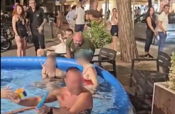 Piscina