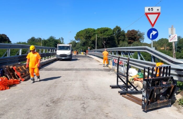 25 09 13 Ponte Via Cella Foto