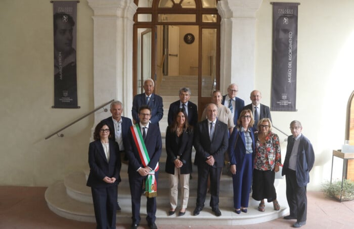 23 09 2025 ; Ravenna Palazzo Guiccioli , Museo Byron E Del Risorgimento , I Vertici Della Fondazione Cassa Di Risparmio Di Ravenna Con La Presidente Mirella Falconi Insieme Al Prefetto Di Ravenna Raffaele Ricciardi , Al Sindaco Di Ravenna Alessandro