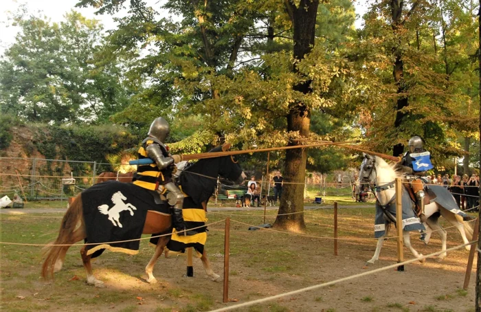 Rievocazione Rocca Brancaleone.jpg
