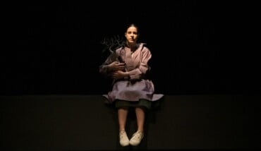 Una Riga Nera Al Piano Di Sopra