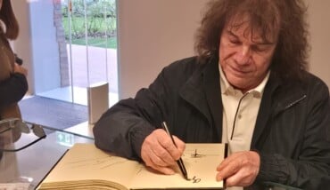 Cocciante Ai Musei 2 