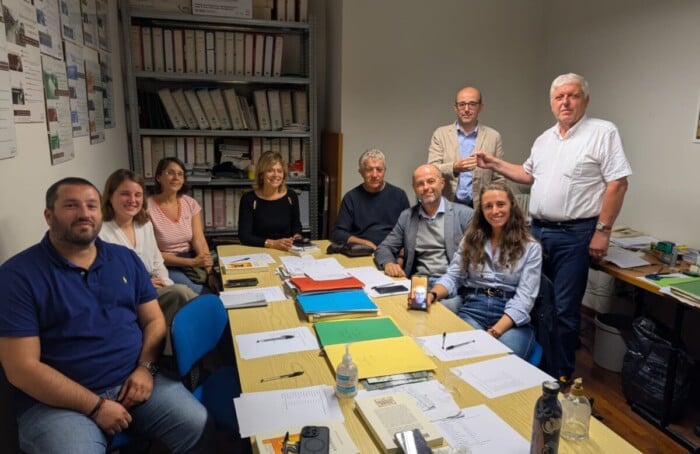 Il Nuovo CDA In Piedi Il Passaggio Di Consegna Fra Il Vecchio E Il Nuovo Presidente