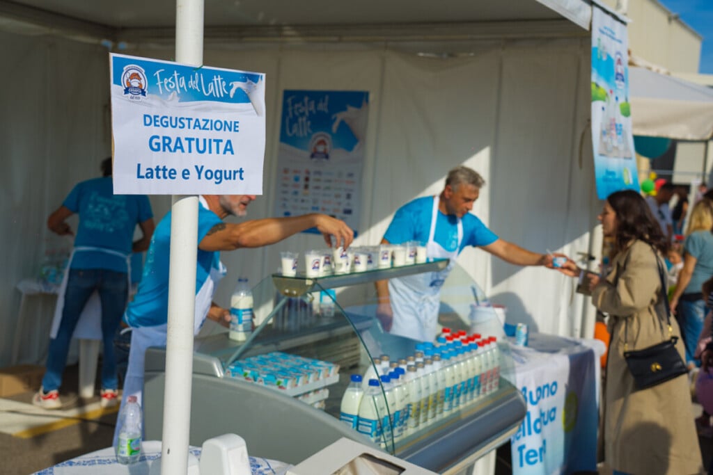 Centrale Latte 11
