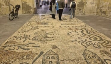 Il Pavimento Porta Adriana Montalbini 