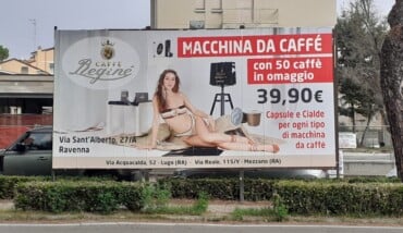 Pubblicità Sessista Casa Donne 