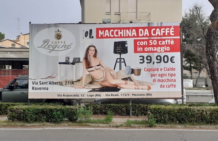 Pubblicità Sessista Casa Donne