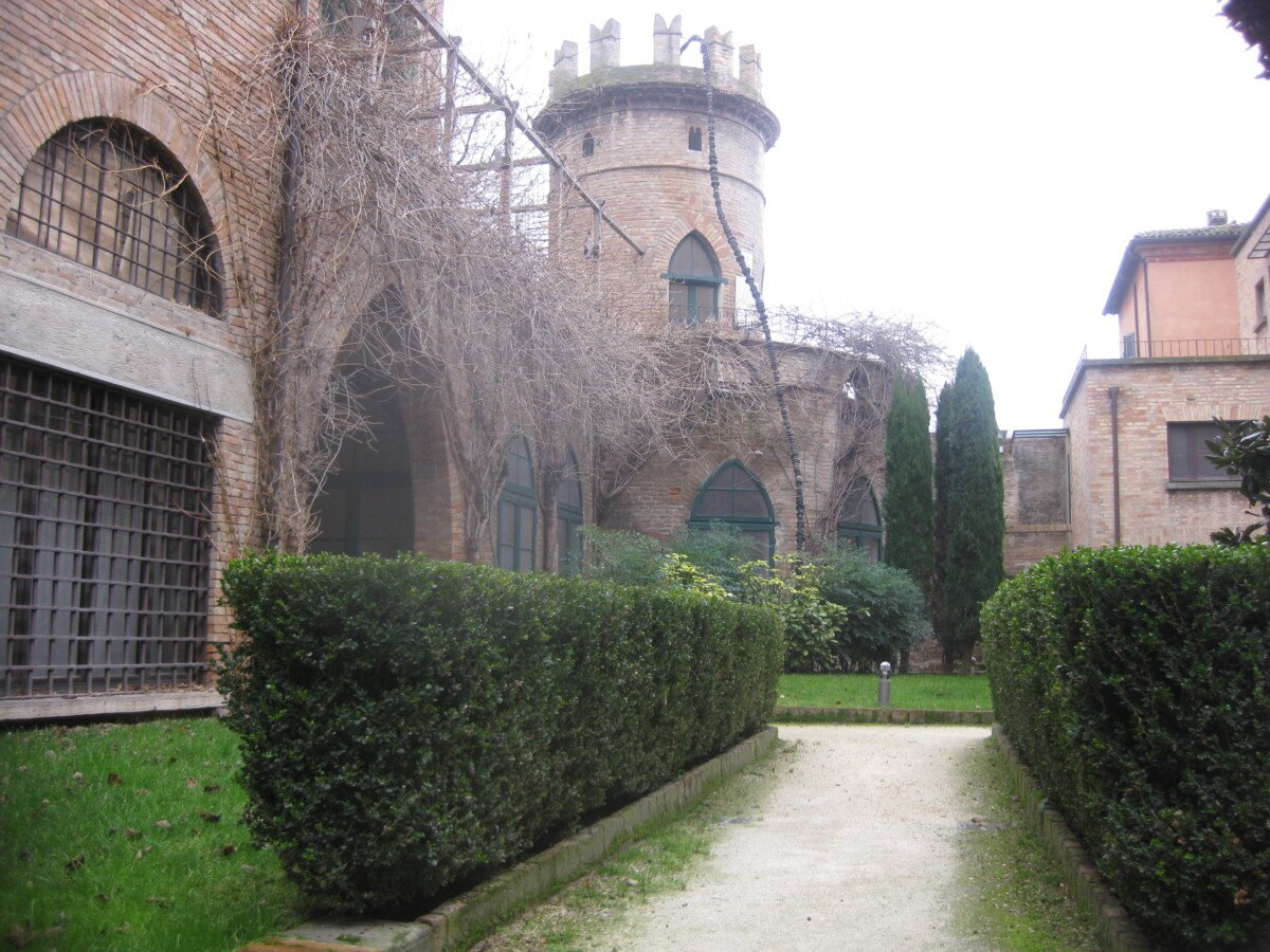 25 11 17 Felice Nittolo Rampicante D'amore 2012