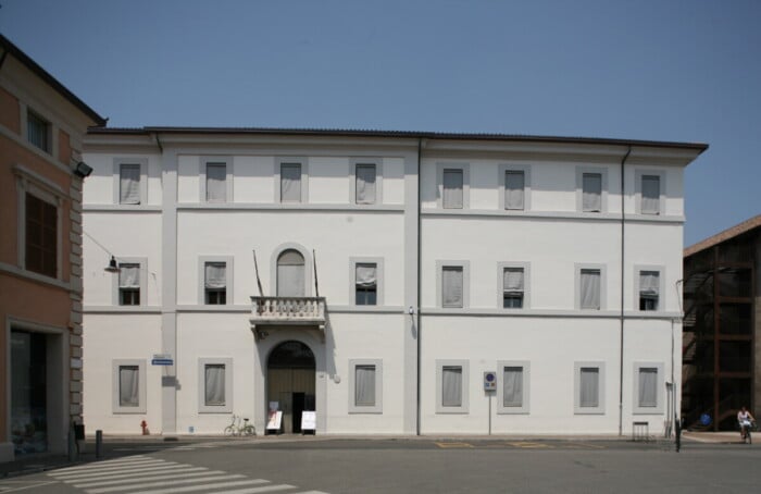 Biblioteca «Fabrizio Trisi» Di Lugo