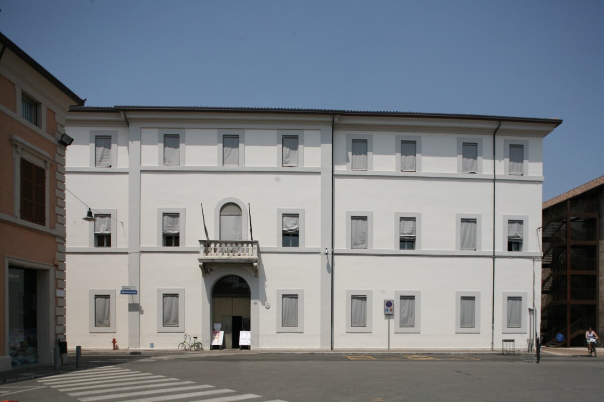 Biblioteca «Fabrizio Trisi» Di Lugo