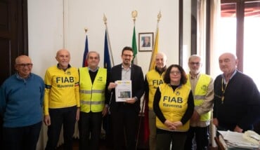 FiabConsegnapetizionealsindaco2025 