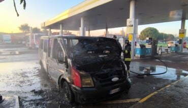 Incendio distributore eni 