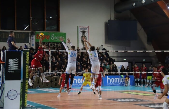 Azione D'attacco Di Hristiyan Dimitrov