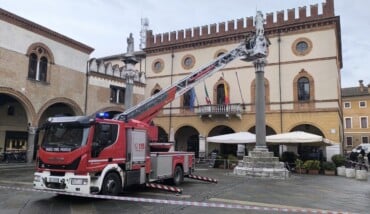 Vigili del fuoco piazza del popolo terremoto 