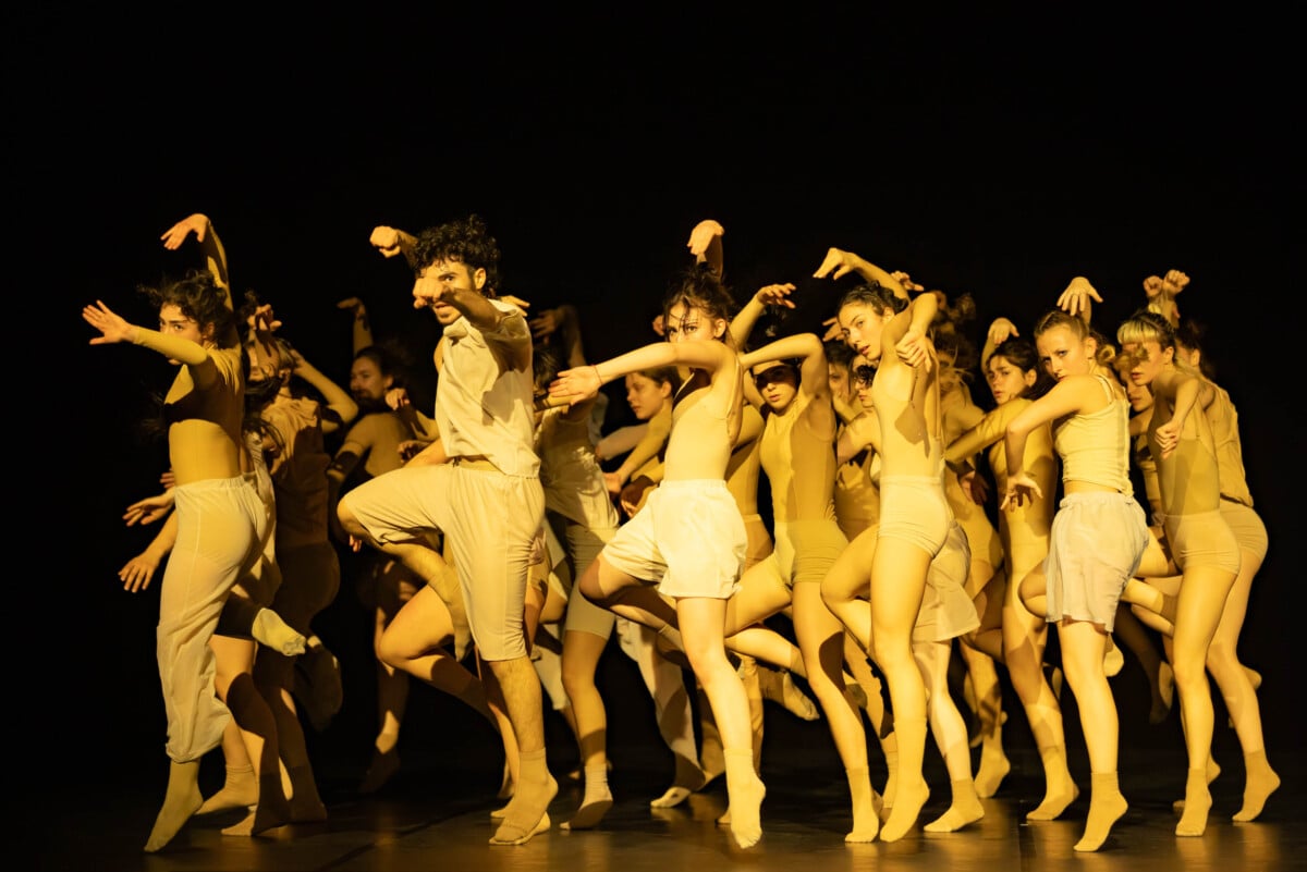 Area Jeune Ballet Genève WEWILLNEVERGIVEUphoto Gregory Batardon 2