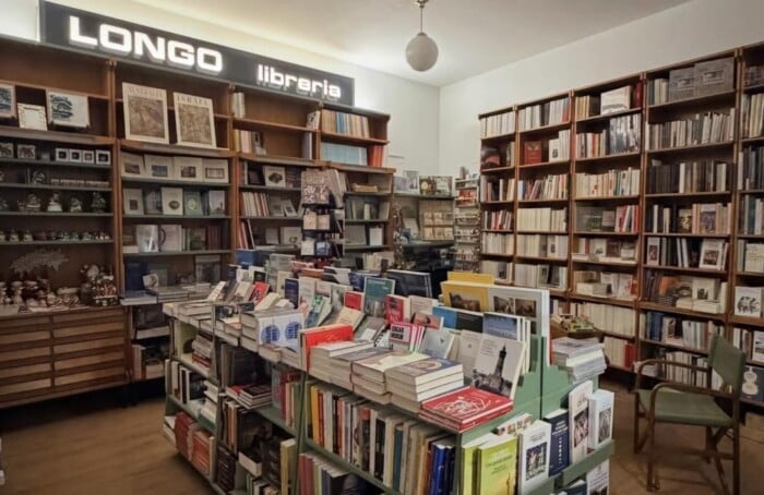 Foto Libreria Interno