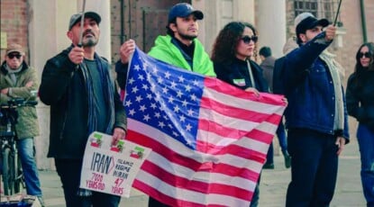 Gli Iraniani a Ravenna, tra la gioia per il ko di Khamenei e i timori per il silenzio dei familiari in patria 