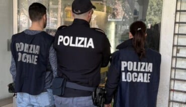 Polizia Locale Speyer Negozio 