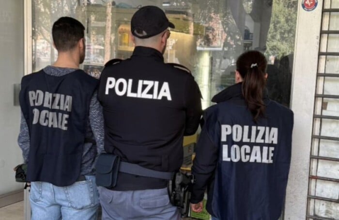 Polizia Locale Speyer Negozio