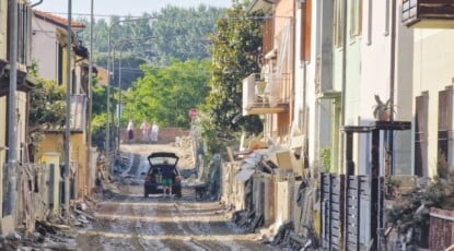 «Servono opere idrauliche compatibili col territorio, anche se significherà avere più buche nelle strade» 