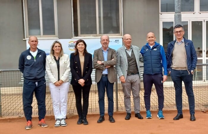 Da Sinistra Ronnj Capra, Egle Torre, Barbara Monti, Gilberto Fantini, Roberto Vitale, Massimo Nicolini Ed Ennio Dragoni