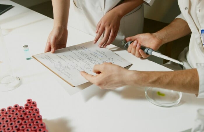 Pexels Artempodrez 8533097