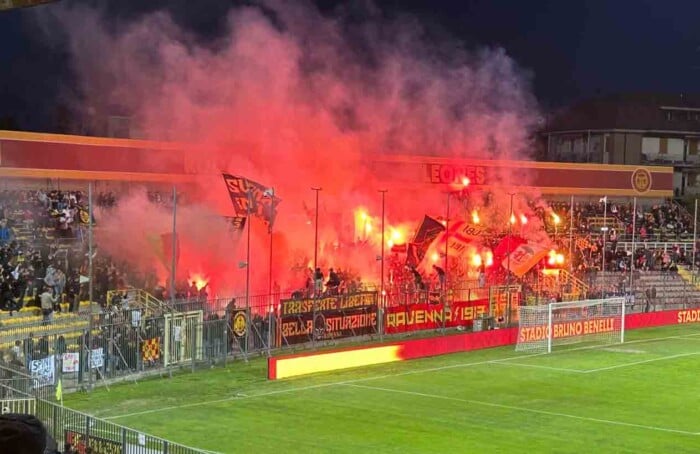 Tifosi Ravenna Vis